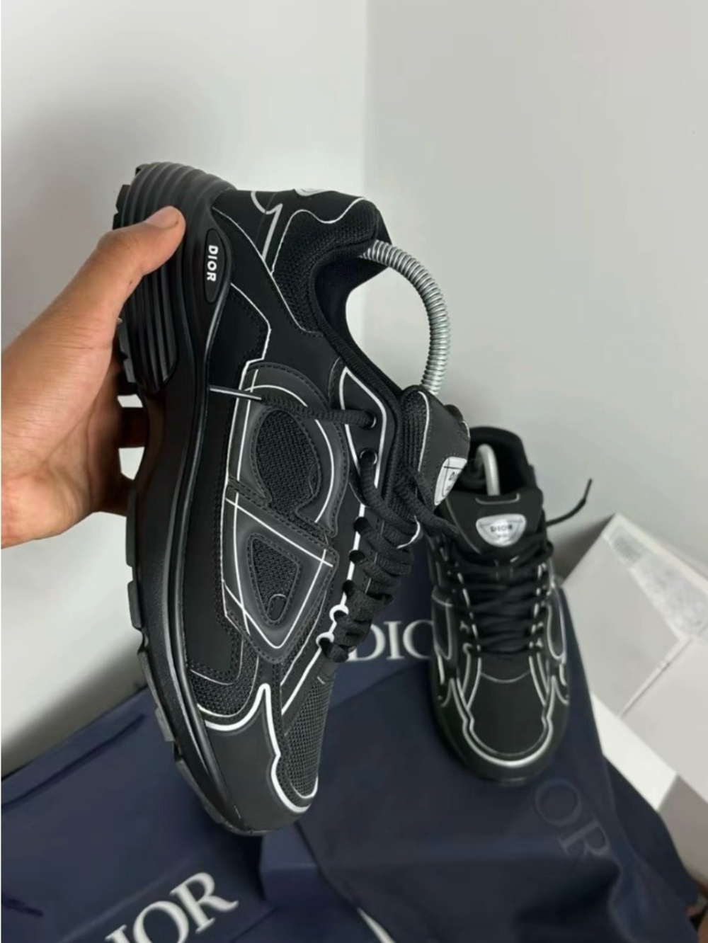 Dior Men’s Black Mesh & Leather Sneakers with White Trim - Picture 2 of 3